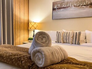 3 dormitorios, tabla de planchar con plancha, wifi gratis y ropa de cama