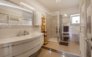 Shower - Lovely apartment in Smarje (Smarje)