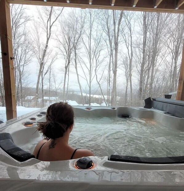 Bain à remous extérieur