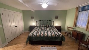 3 chambres, fer et planche à repasser, Wi-Fi gratuit, draps fournis