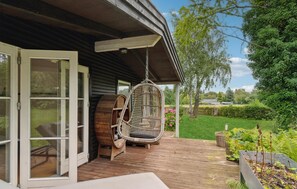 Terrace/patio - Gorgeous home in Jægerspris (Jægerspris)