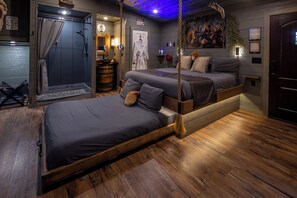 3 bedrooms, free WiFi, bed sheets - Family Adventure Treehouse | 20-ft Slide + Secret Beds | Sleeps 6 | Smoky Mtns (Sevierville)