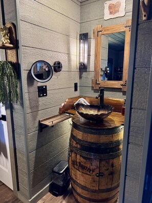 Interior - Double Treehouse Fun - 2 Slides - Sleeps 12 (Sevierville)