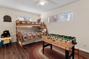Cabaña básica | 4 habitaciones y wifi gratis 