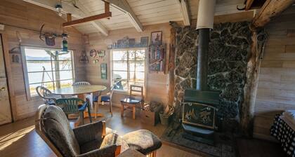 Wild Billy Lake Entire Property 2 cabins 1100 acre