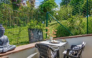 Outdoor dining - 1 bedroom lovely apartment in Edertal (Edertal)