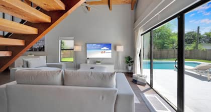 Wonderful Tropical Pool House East Delray  Near Ocean