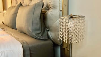 1 chambre, fer et planche Ă repasser, Wi-Fi, draps fournis