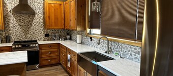 Cabin on the river, close to Wolf Creek Ski Area & Rio Grande National Forest.