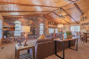 Hytte – basic | Oppholdsområde