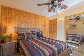 4 bedrooms, free WiFi - Stony Creek Cabin (Big Bear Lake)