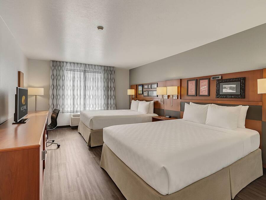 Decoración personalizada, muebles diferentes y escritorio