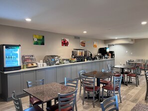 Free daily continental breakfast - Quality Inn Santa Fe New Mexico (Santa Fe)