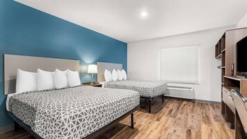 Suite, 2 Queen Beds, Non Smoking | Bed sheets