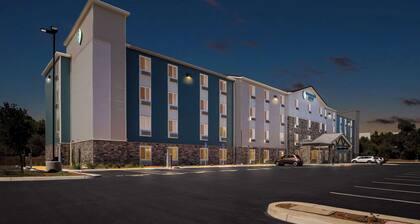 Woodspring Suites Corona