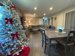 Interior - Family friendly, Gameroom & Outdoor Space Close to Downtown & St Augustine Beach (St. Augustine)