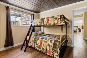 Hytte – basic | 4 soverom og wi-fi (inkludert)