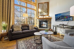 Smart TV, fireplace, offices