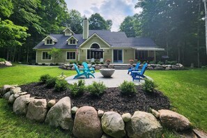 Exterior - Dancing Moose – Spectacular fairway views & NEW tiered outdoor patios (Harbor Springs)