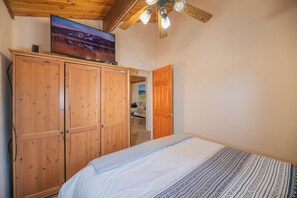 Eenvoudig huisje | 2 slaapkamers, gratis wifi