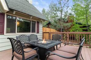 Front of property - Star & Gem Cabin (Big Bear Lake)