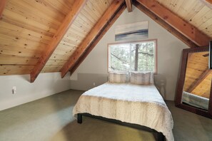 Basic Cabin - Star & Gem Cabin (Big Bear Lake)