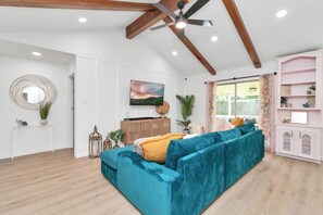 Smart-TV, DVD-Player, Videothek