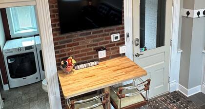 Stadium Stays #7. Three city blocks from Lucas Oil stadium with Free Parking.