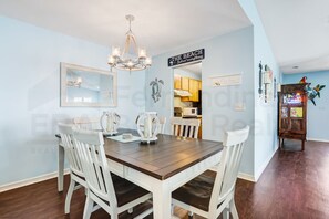 تناول الطعام