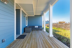 Terrace/patio - SBCW649 Cape Cloud at Sunflower Beach Resort (Port Aransas)