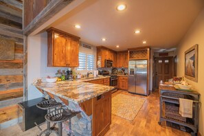 基本小屋 | 私人廚房 | 電熱水壺、烤麵包機