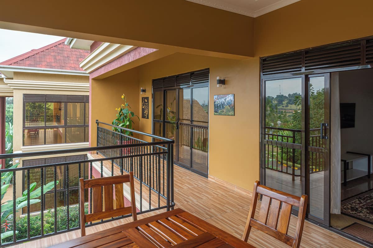 Villa | 1 bedroom, minibar, desk, laptop workspace