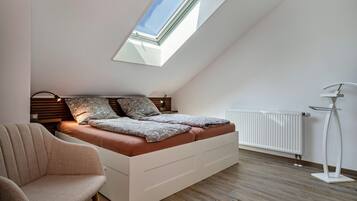 1 Schlafzimmer, Bügeleisen/Bügelbrett, kostenloses WLAN, Bettwäsche