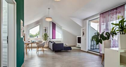 Ferienwohnung "Loft Schwenck" mit Seeblick, Gemeinschaftsterrasse & WLAN