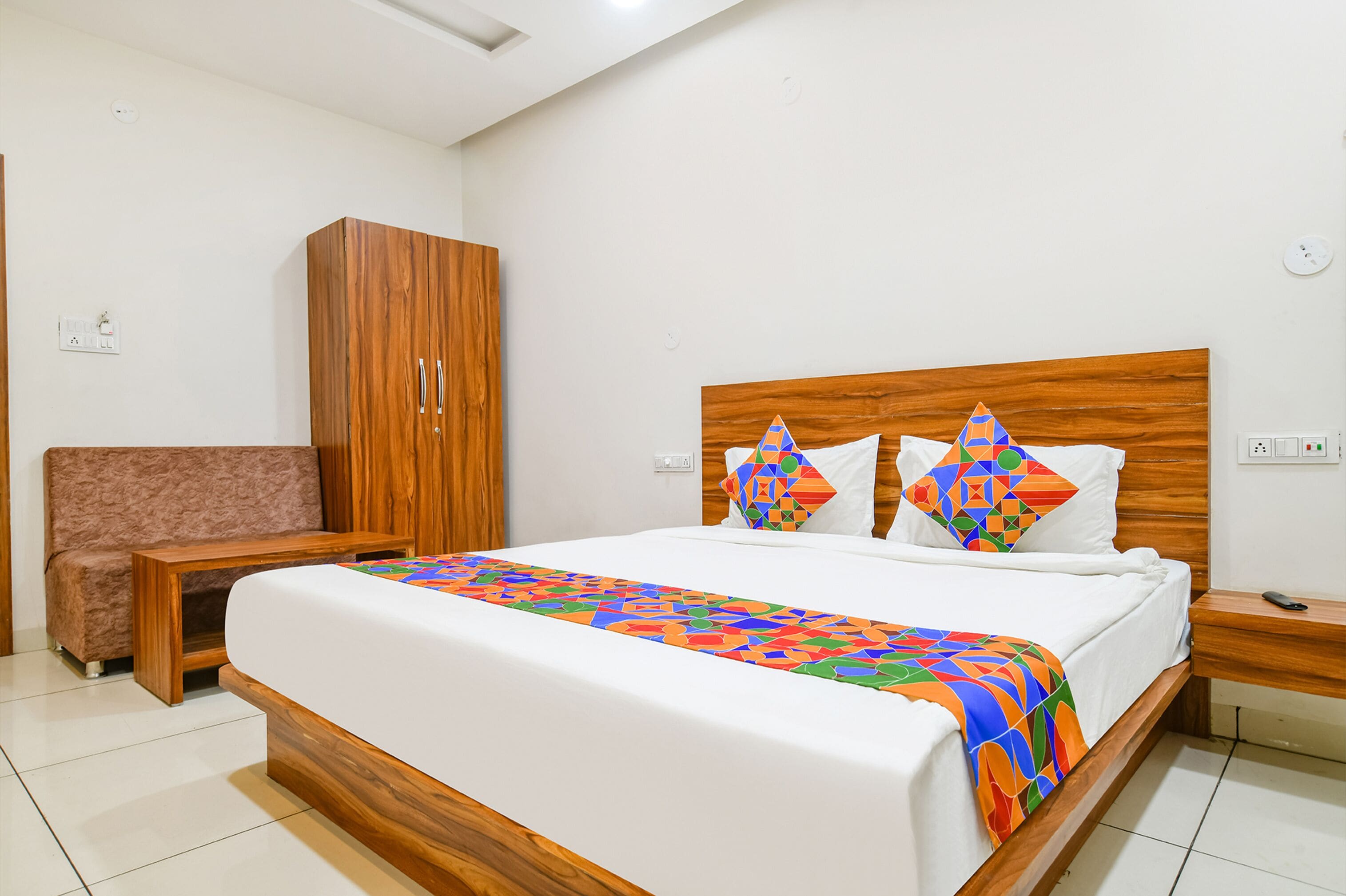 Deluxe Room | Egyptian cotton sheets, premium bedding, in-room safe, free WiFi