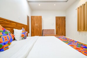 Egyptian cotton sheets, premium bedding, in-room safe, free WiFi - FabHotel Adiyogi Aura (Indore)