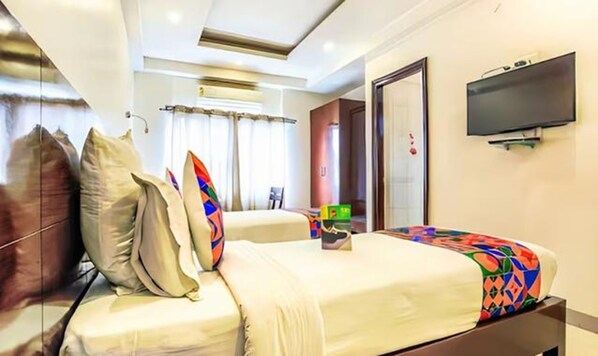 Premium Room | Egyptian cotton sheets, premium bedding, in-room safe, free WiFi - FabHotel Tipsyy Inn Suites (Jaipur)