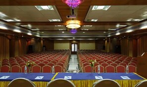 Banquet hall - Fabhotel Prime Chennai Deluxe (Chennai)