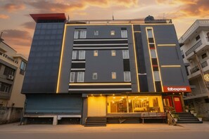 Exterior - FabHotel PP Residency (New Delhi)