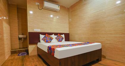 Fabexpress Arunachala Guest House