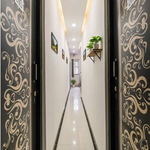 Lobby - FabHotel Diamond Residency, Airport Road (Pune)