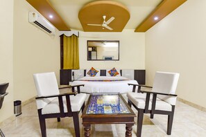 Luxury Room - Fabhotel Bikaner Heritage (Jaipur)