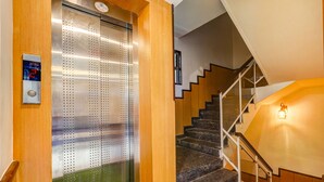 Elevator - Fabexpress Grand View (Bengaluru)