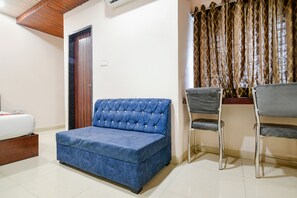 ผ้าปูที่นอนฝ้ายอียิปต์, เครื่องนอนระดับพรีเมียม, ตู้นิรภัยในห้องพัก