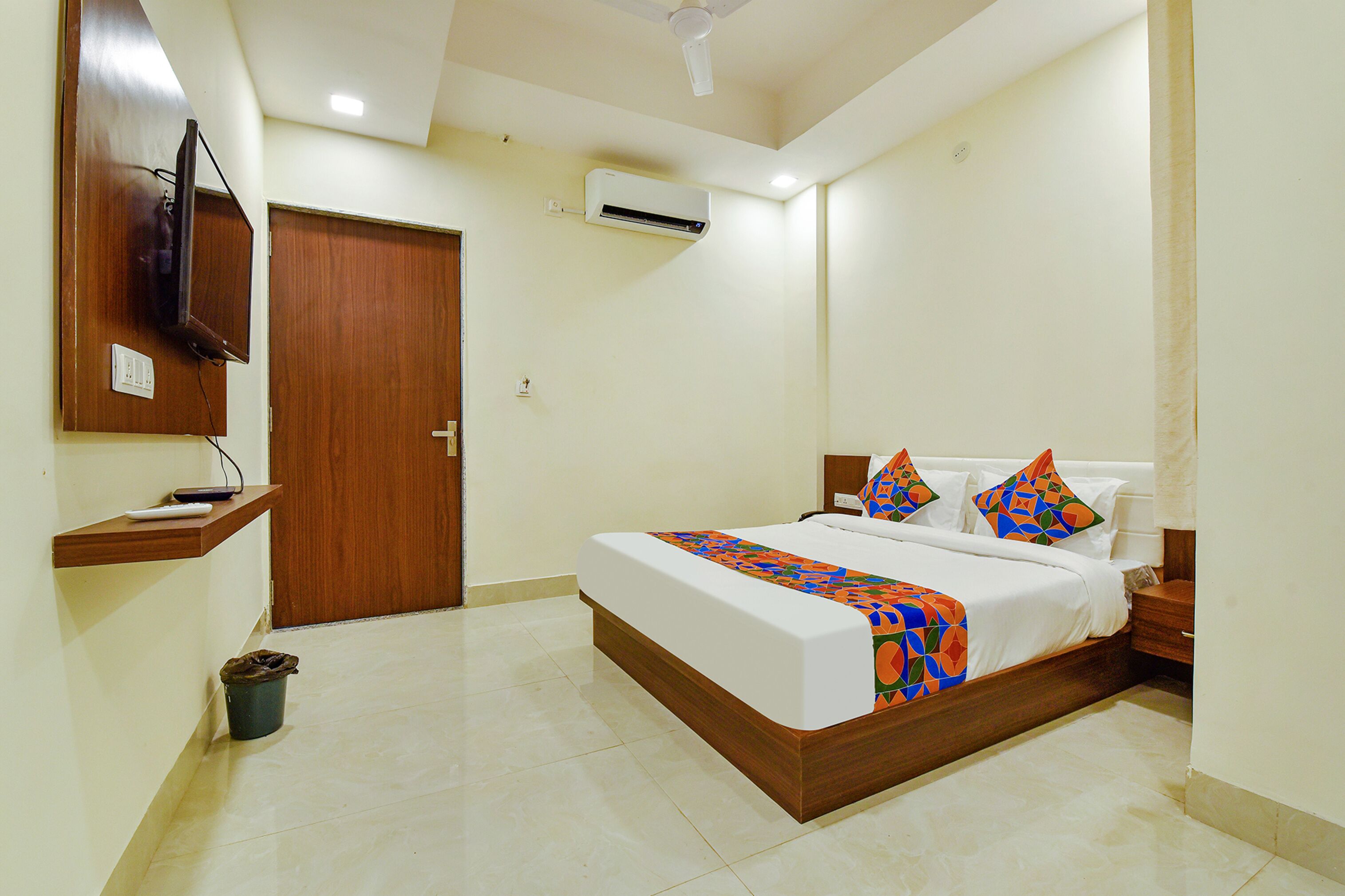 Foto - FabHotel Diamond I