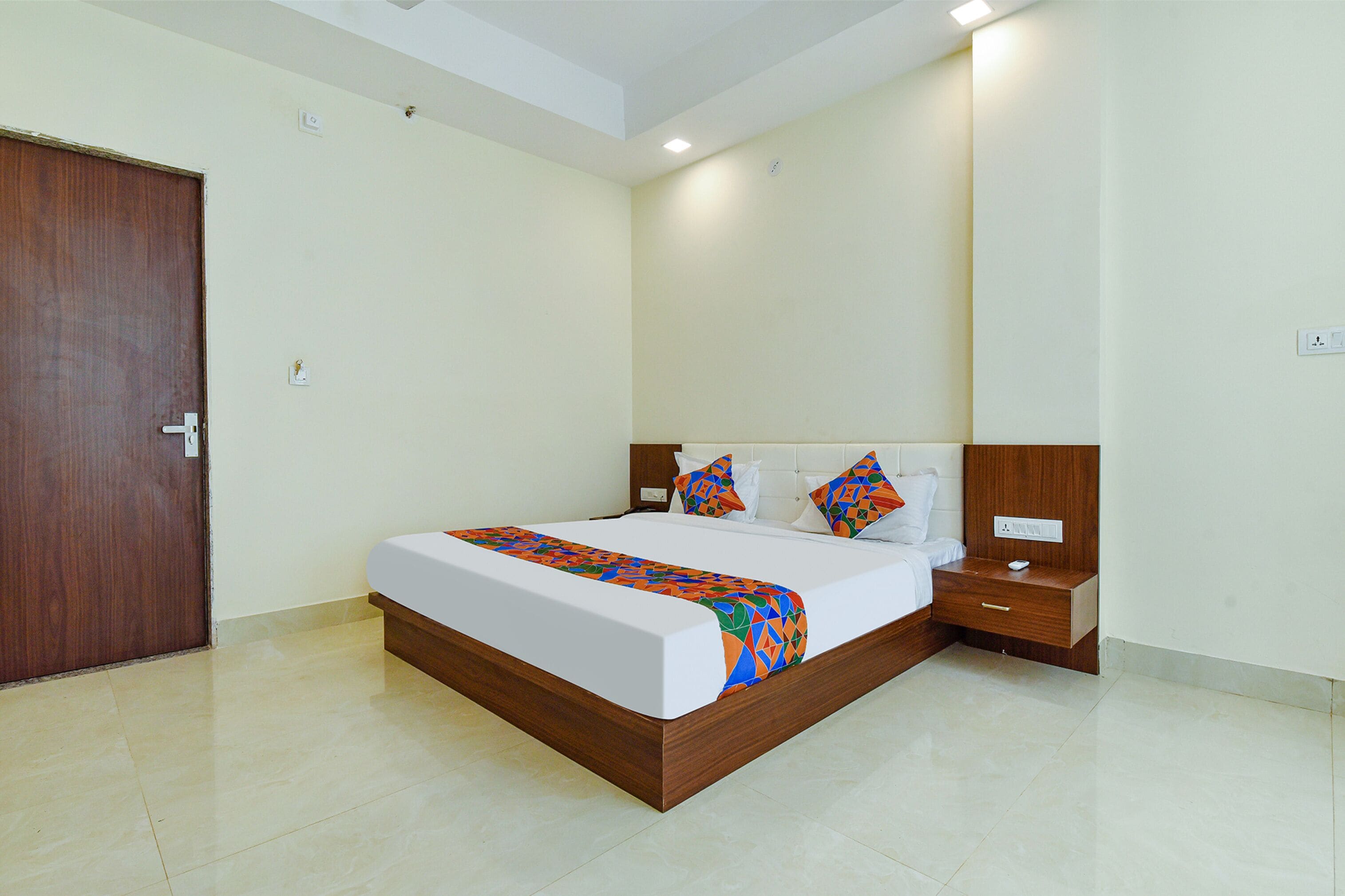 Foto - FabHotel Diamond I