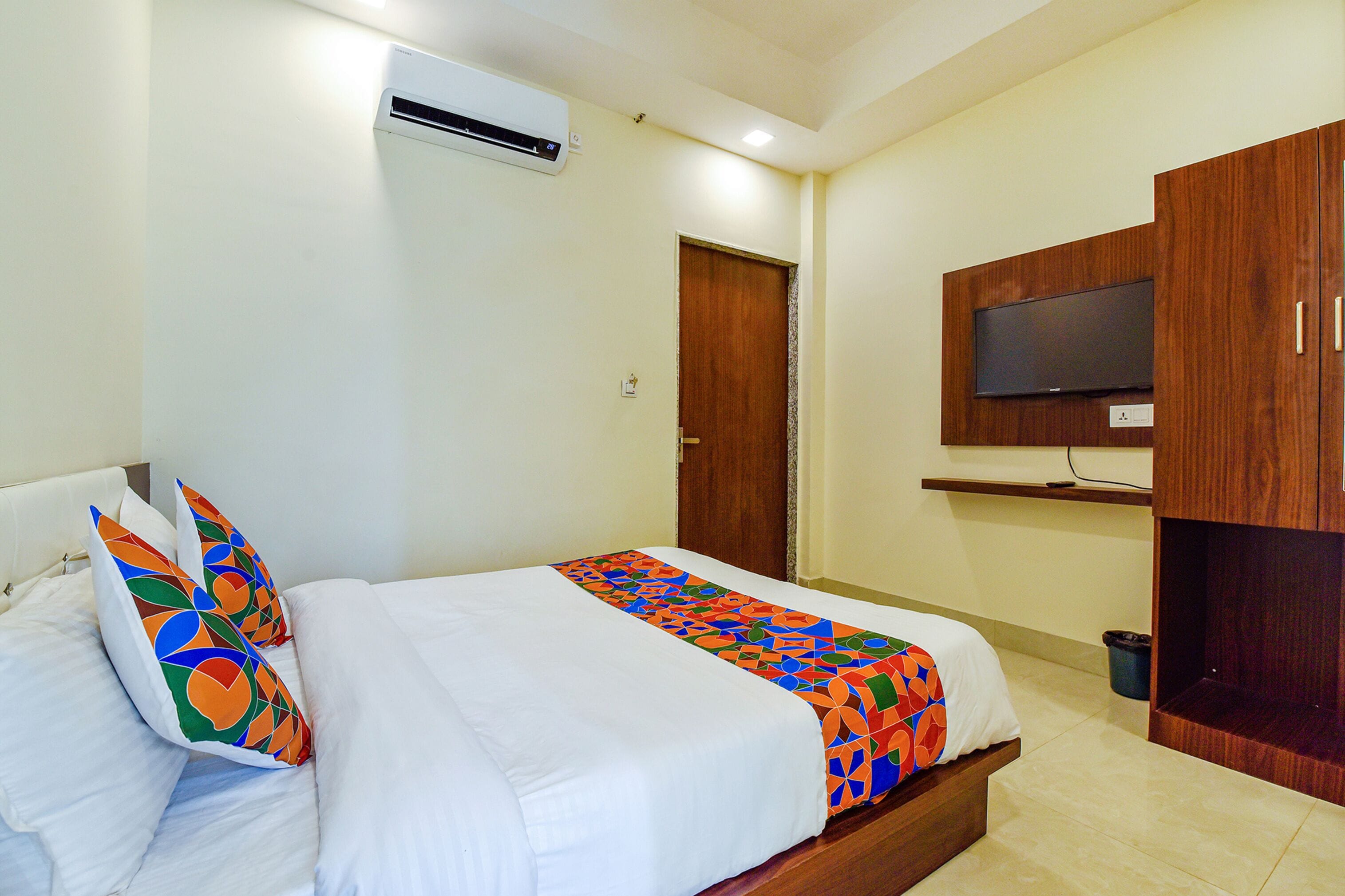 Foto - FabHotel Diamond I