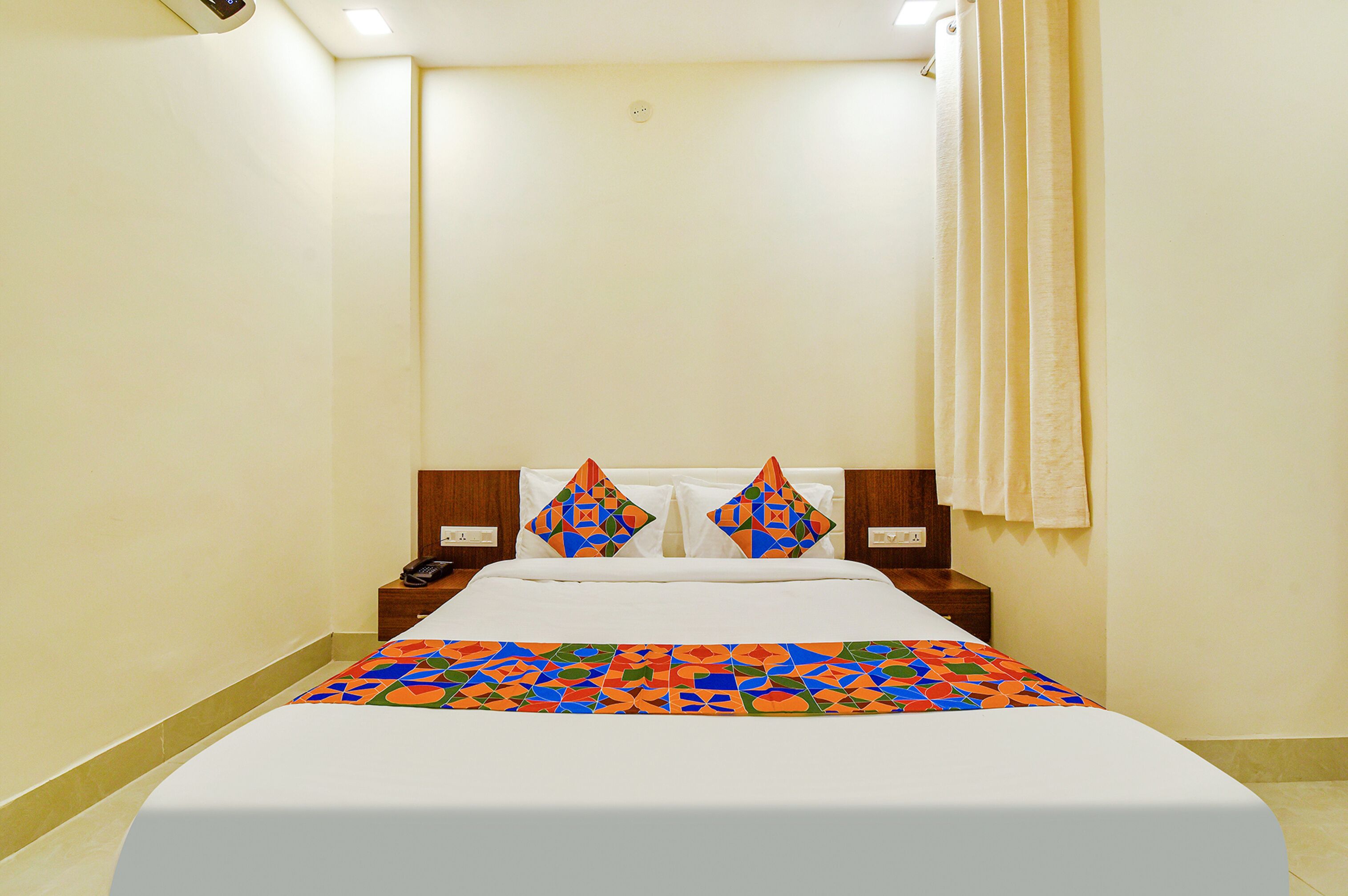 Foto - FabHotel Diamond I