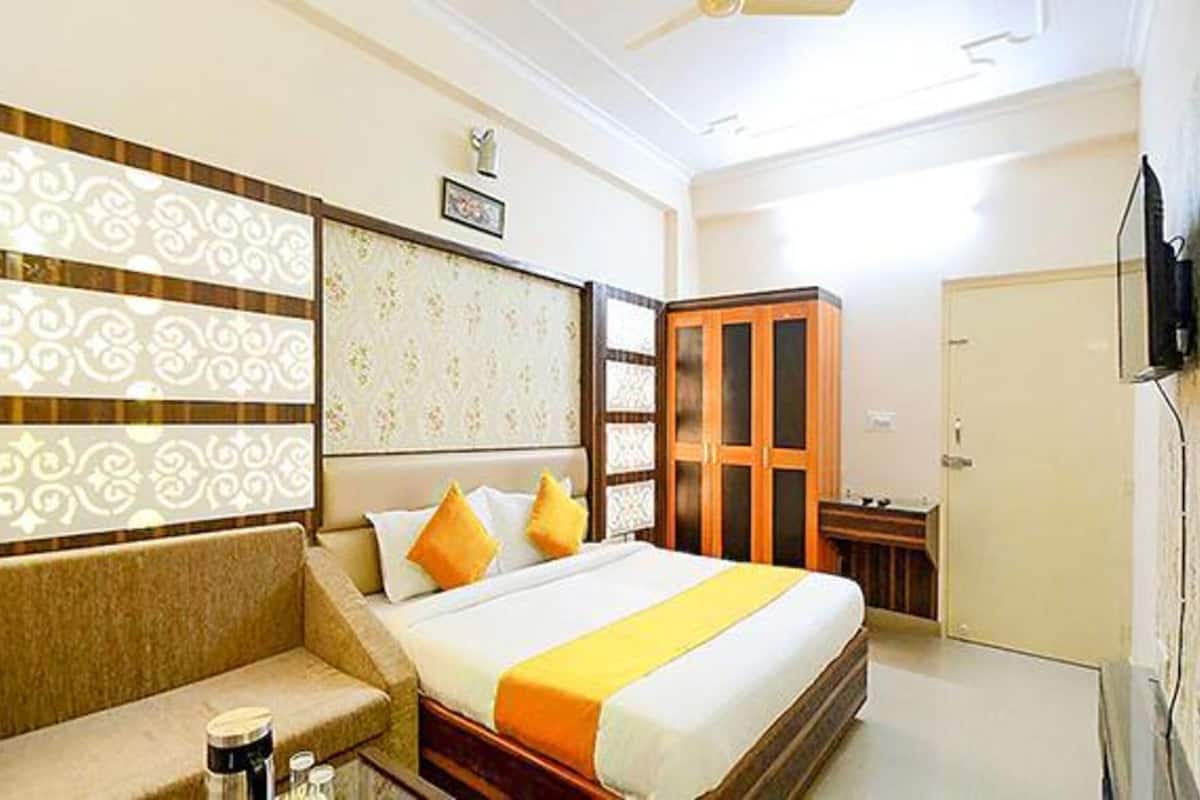 Deluxe Room | Egyptian cotton sheets, premium bedding, free WiFi, bed sheets