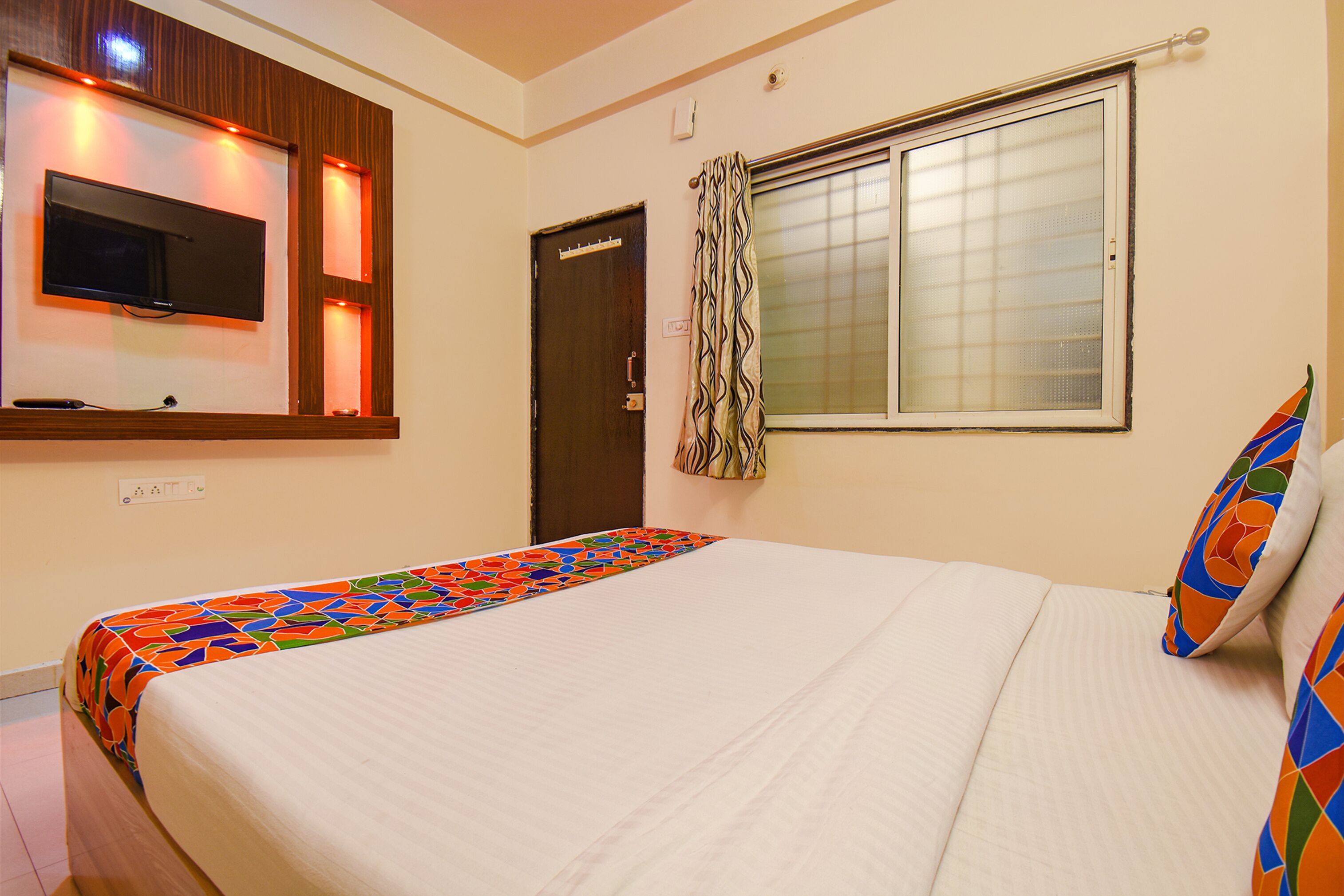 Photo - FabHotel 4 Star Executive